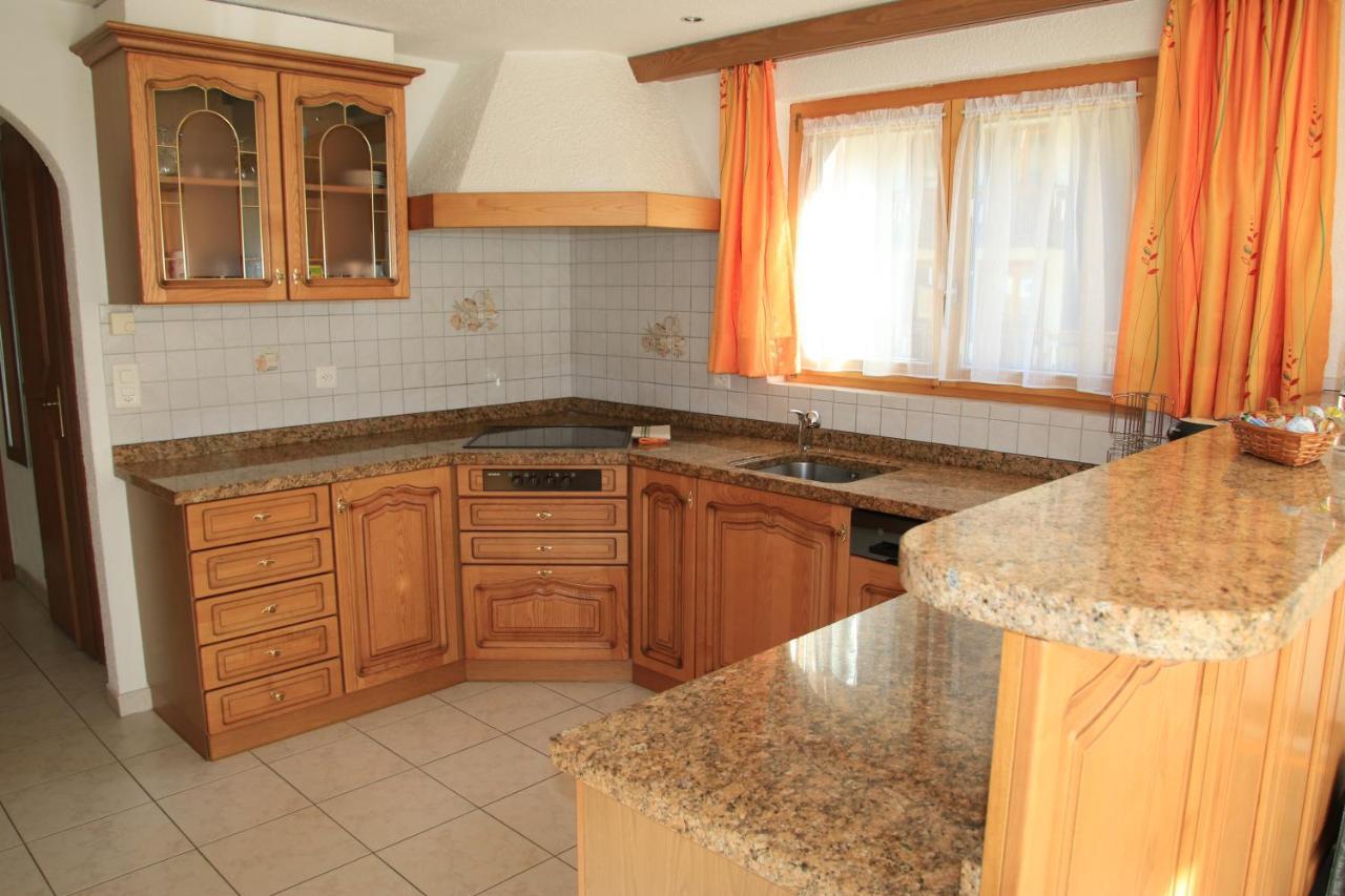 Haus Falke Saas-Grund Extérieur photo